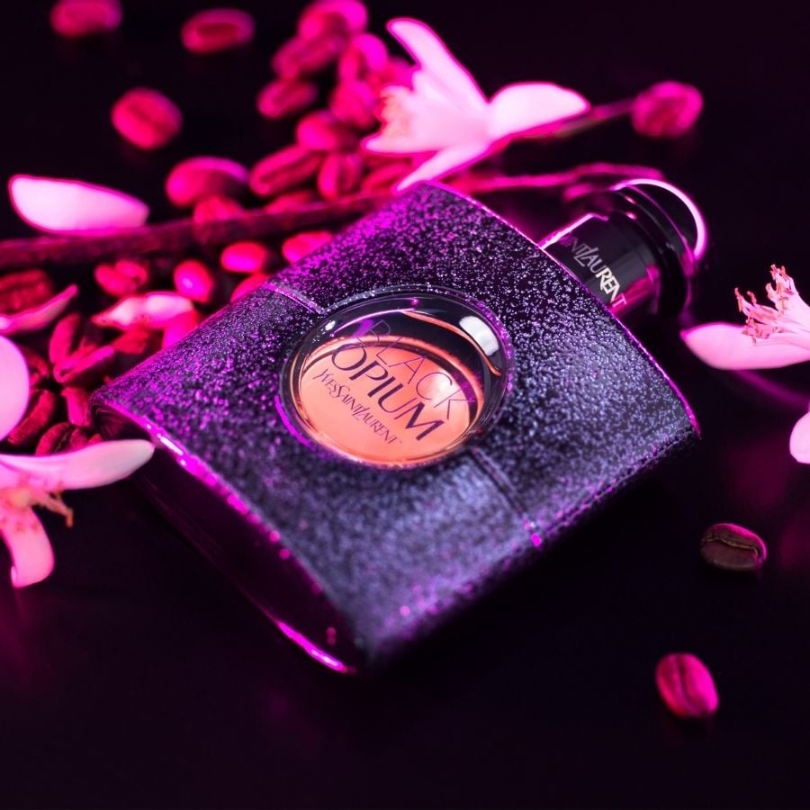 YVES SAINT LAURENT Black Opium